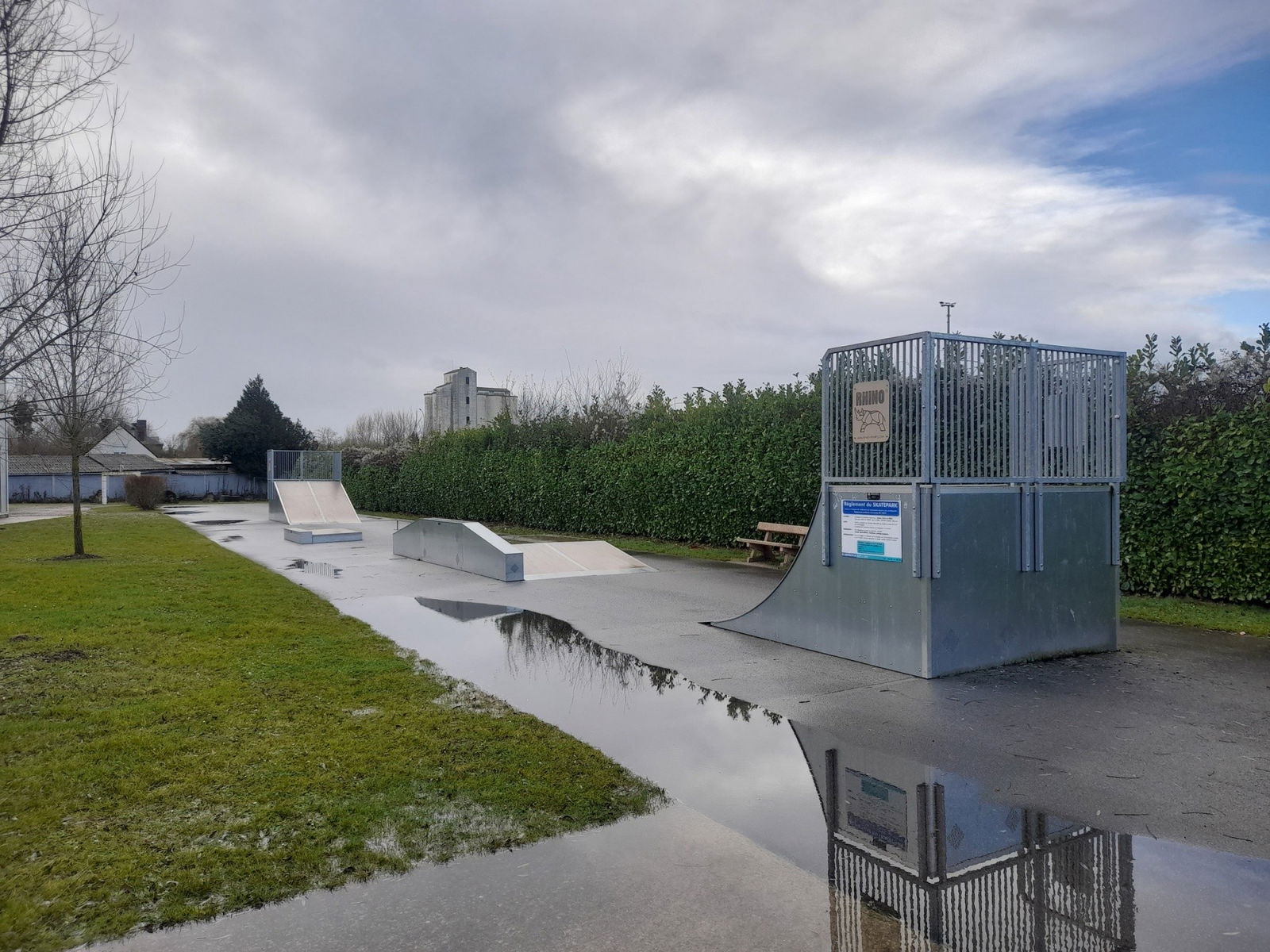 Longueil-Sainte-Marie skatepark